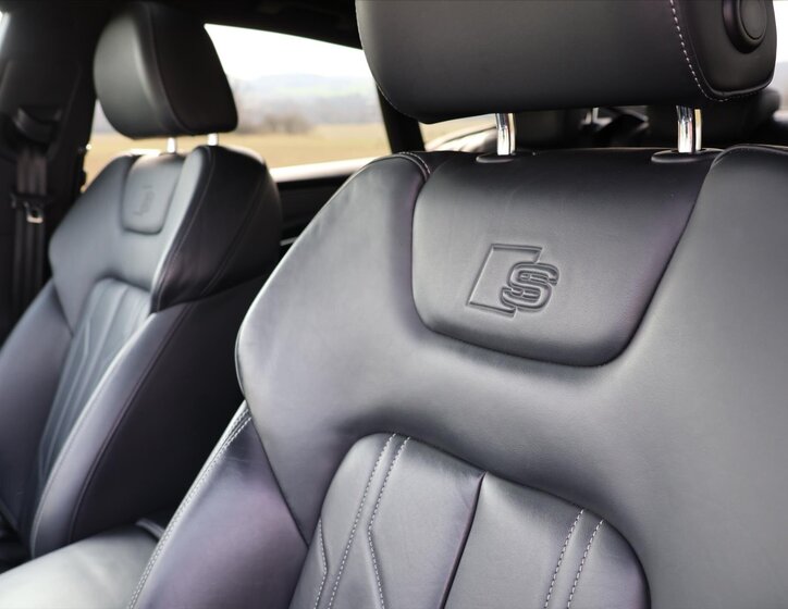 Audi S7 Hatchback 3,0 l 253 kw