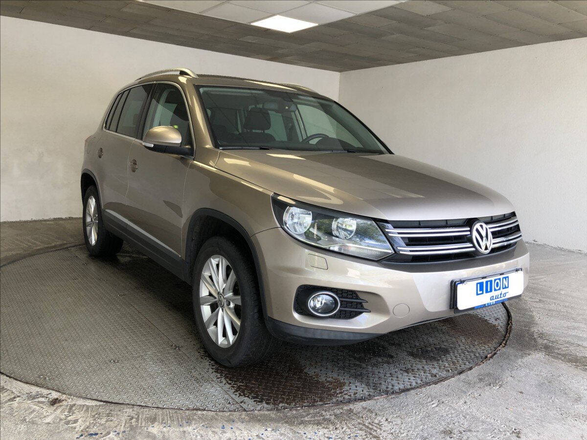 Volkswagen Tiguan SUV 2,0 l 103 kw