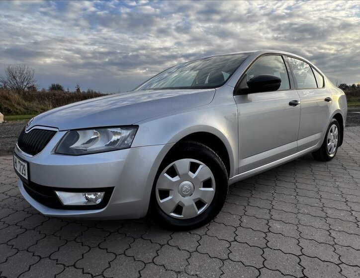 Škoda Octavia 10