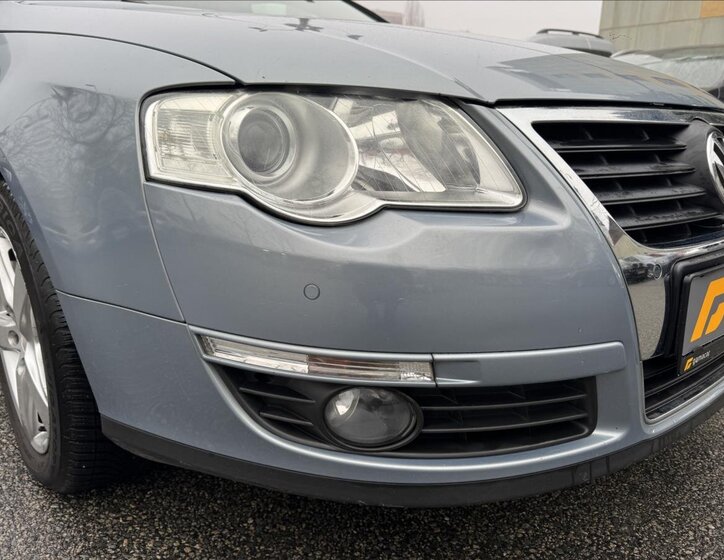 Volkswagen Passat Kombi 2,0 l 103 kw