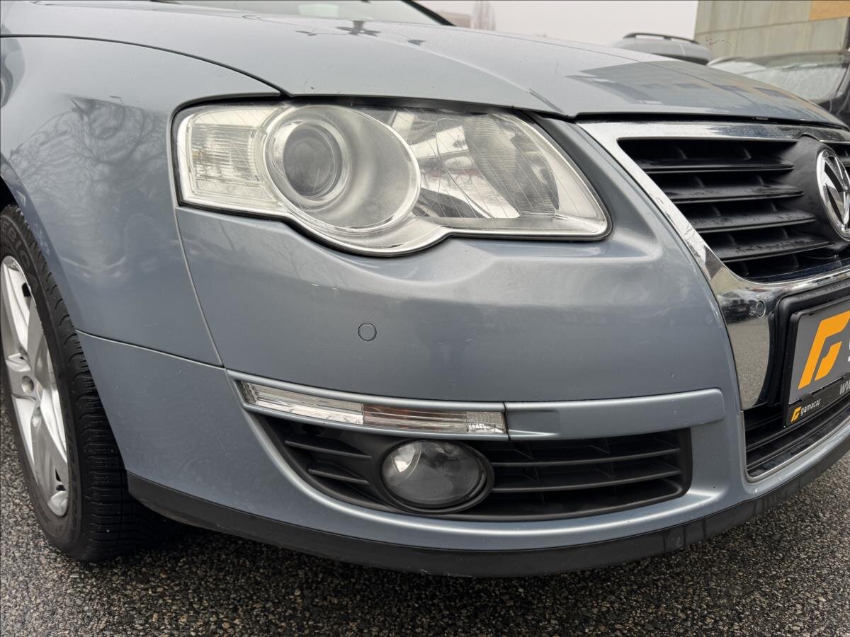 Volkswagen Passat Kombi 2,0 l 103 kw