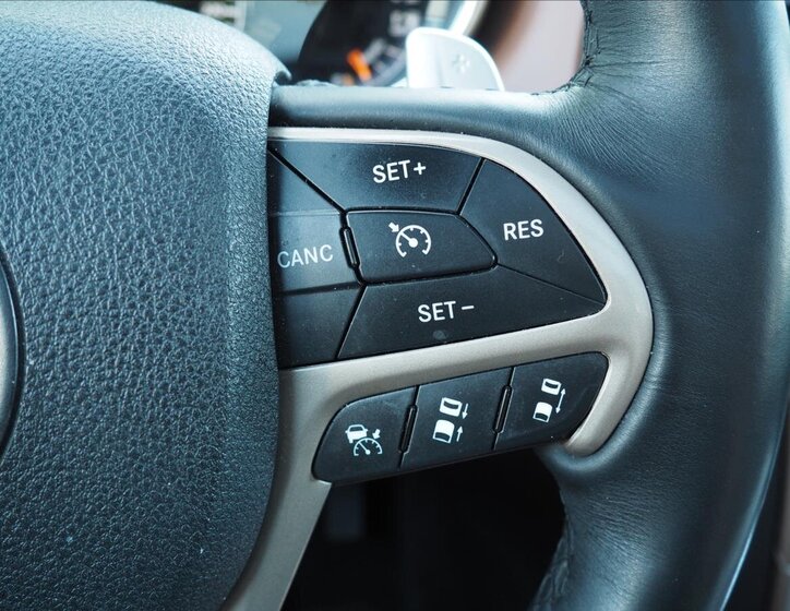 Jeep Grand Cherokee SUV / Terénní 3,0 l 184 kw