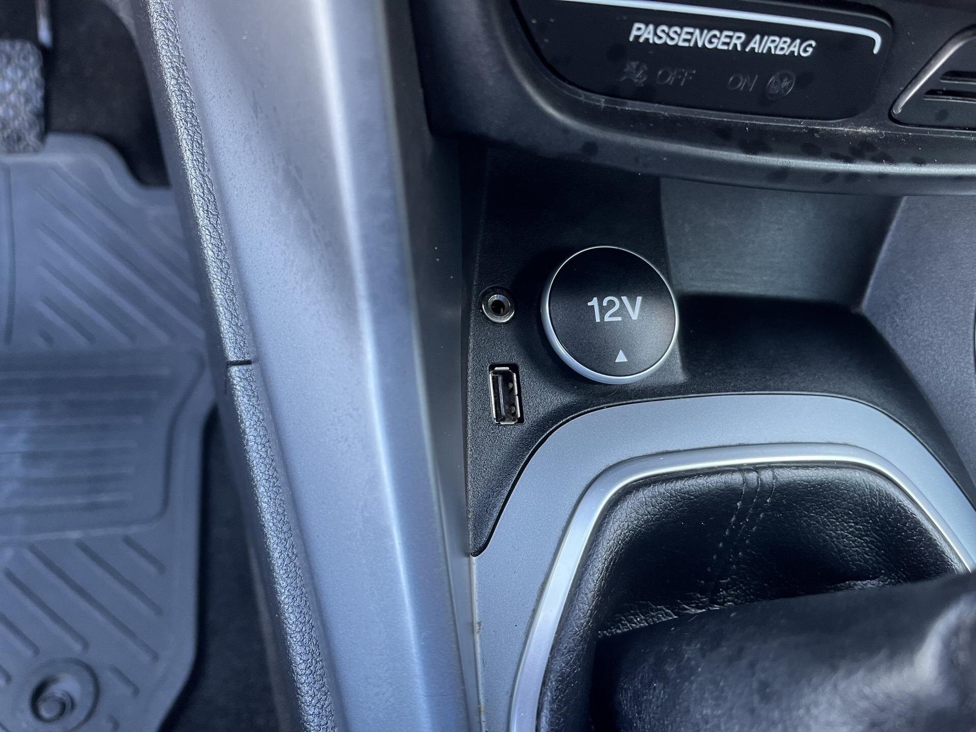 Ford B-MAX Kombi 1,5 l 55 kw