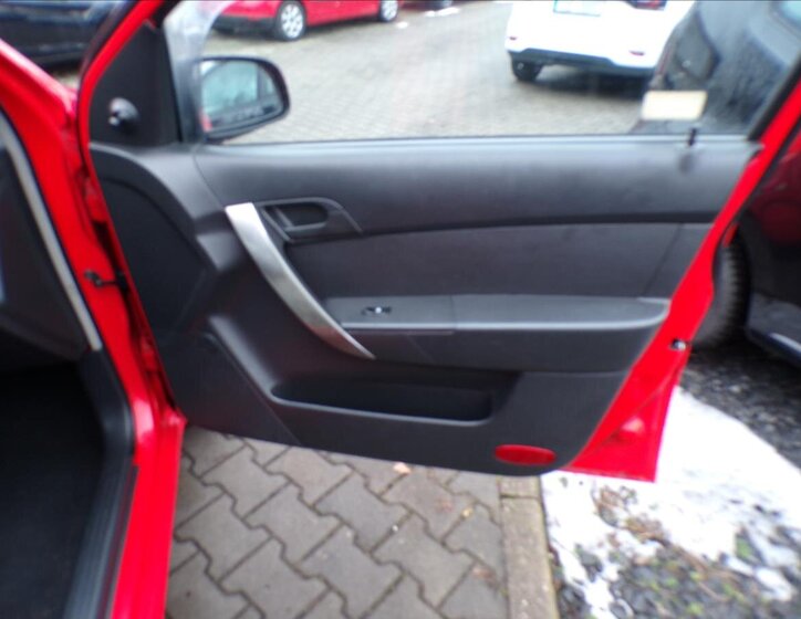 Chevrolet Aveo Sedan 1,2 l 53 kw