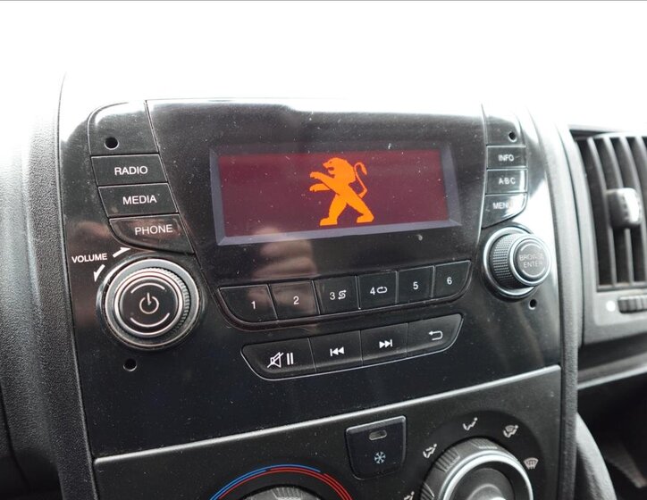 Peugeot Boxer Ostatní 2,0 l 96 kw