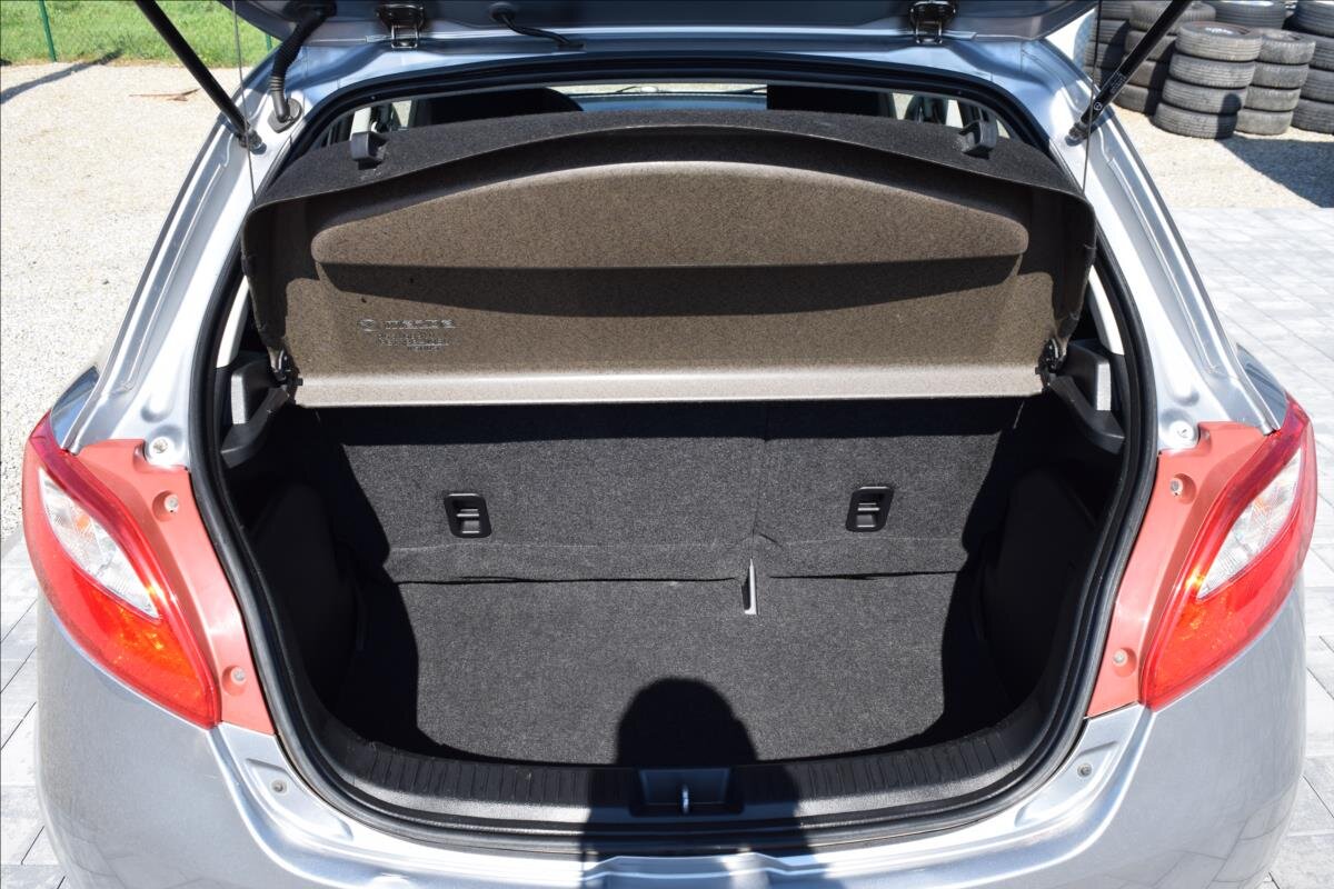 Mazda 2 Hatchback 1,3 l 55 kw