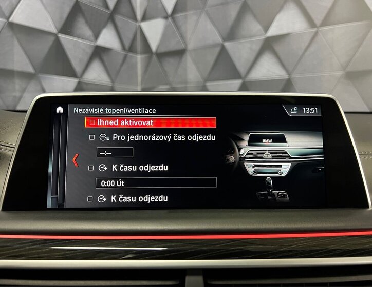 BMW Řada 7 Sedan 3,0 l 294 kw