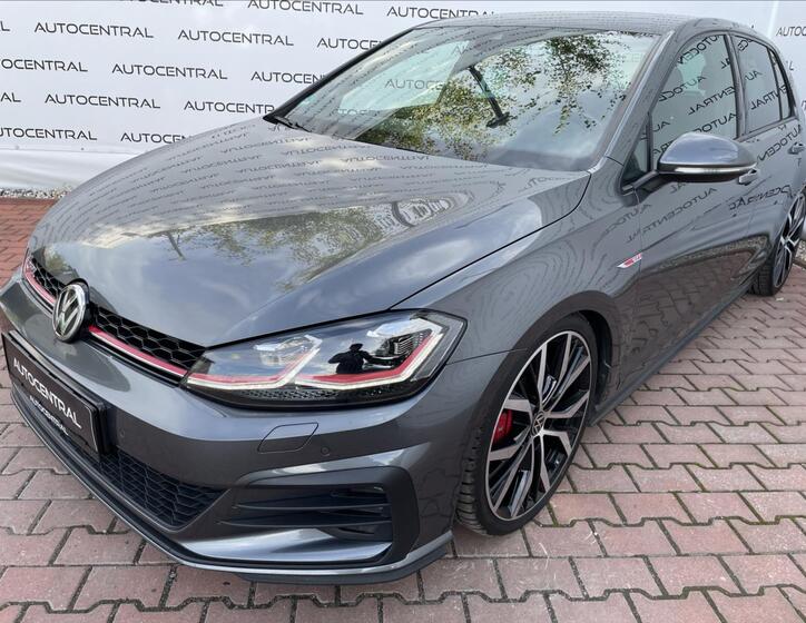 Volkswagen Golf 7