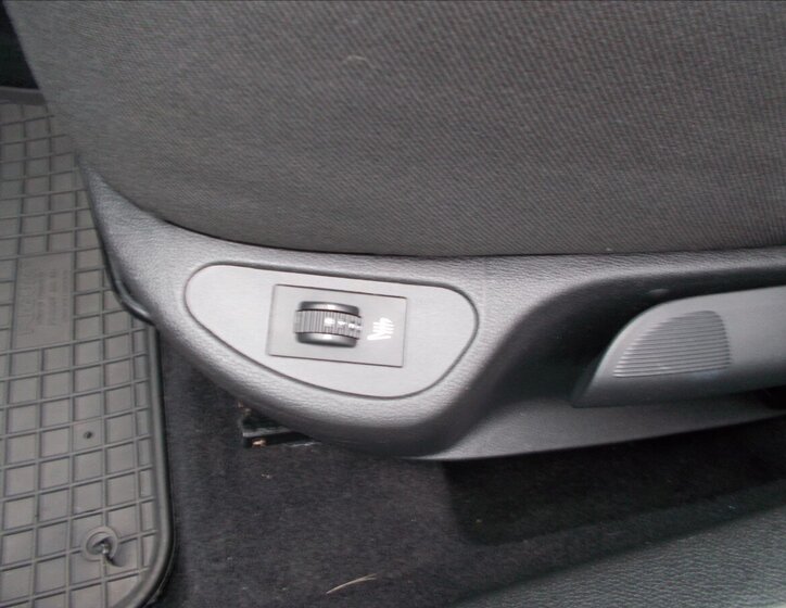 Peugeot 308 Kombi 1,6 l 88 kw