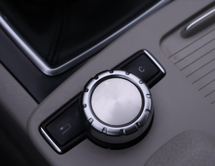 Mercedes-Benz Třídy C 27