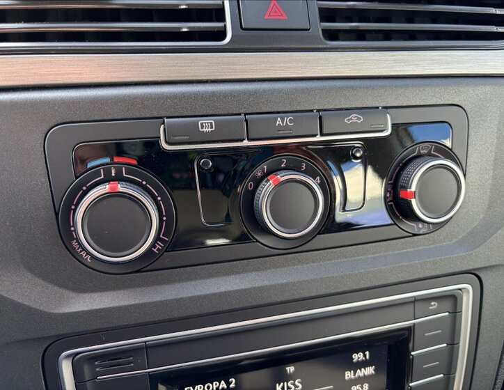 Volkswagen Caddy Kombi 2,0 l 75 kw