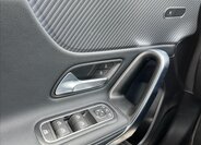 Mercedes-Benz Třídy A 12