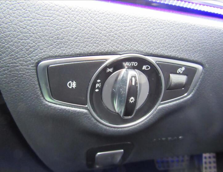 Mercedes-Benz Třídy E 26