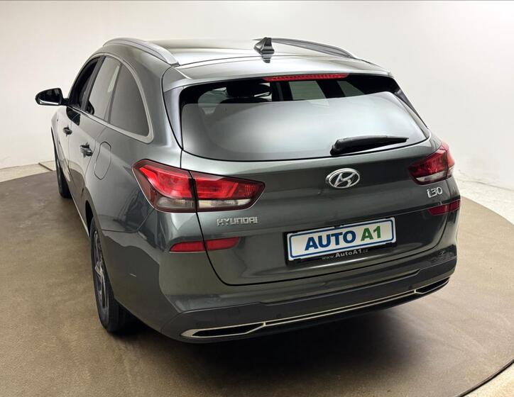 Hyundai i30 6