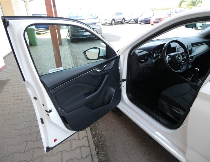 Škoda Scala Hatchback 999,0 81 kw