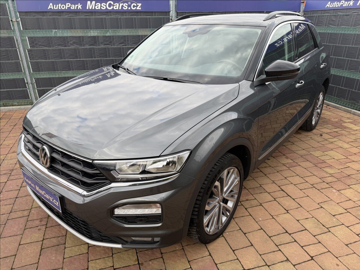 Volkswagen T-Roc SUV / Terénní 999,0 85 kw