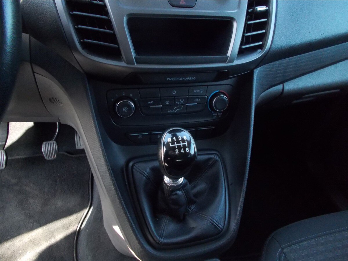 Ford Tourneo Connect MPV 1,5 l 88 kw