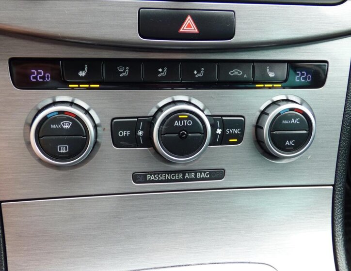 Volkswagen Passat 40