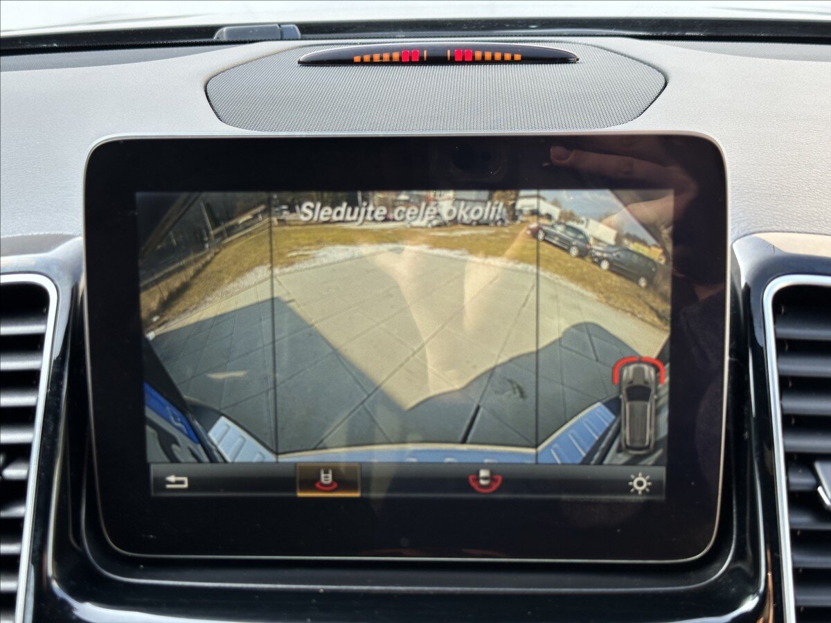 Mercedes-Benz GLE SUV / Terénní 3,0 l 190 kw