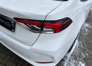 Toyota Corolla Sedan 1,5 l 92 kw