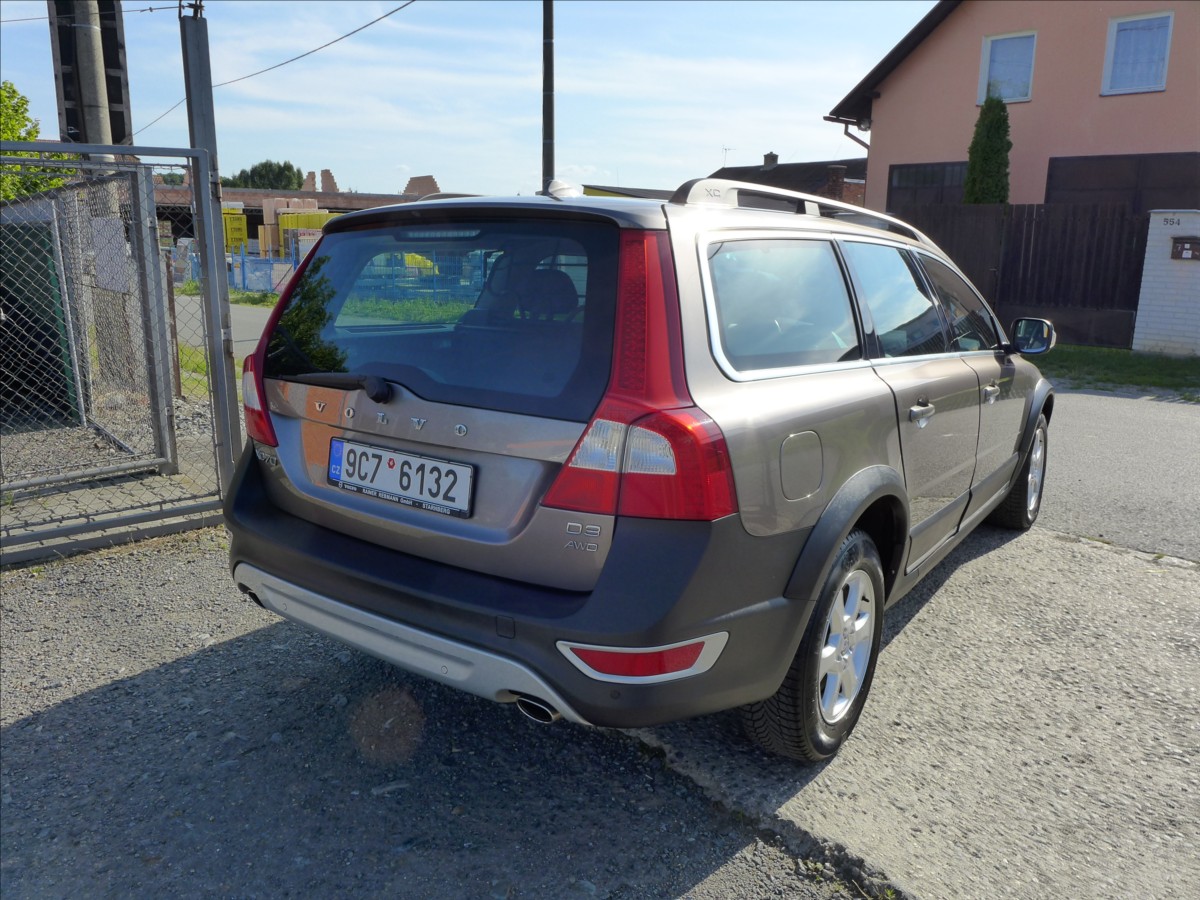 Volvo XC70