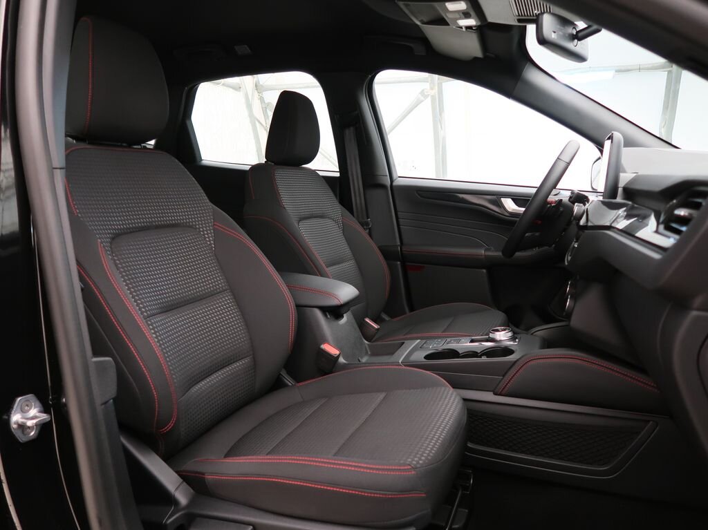 Ford Kuga SUV / Terénní 2,0 l 88 kw