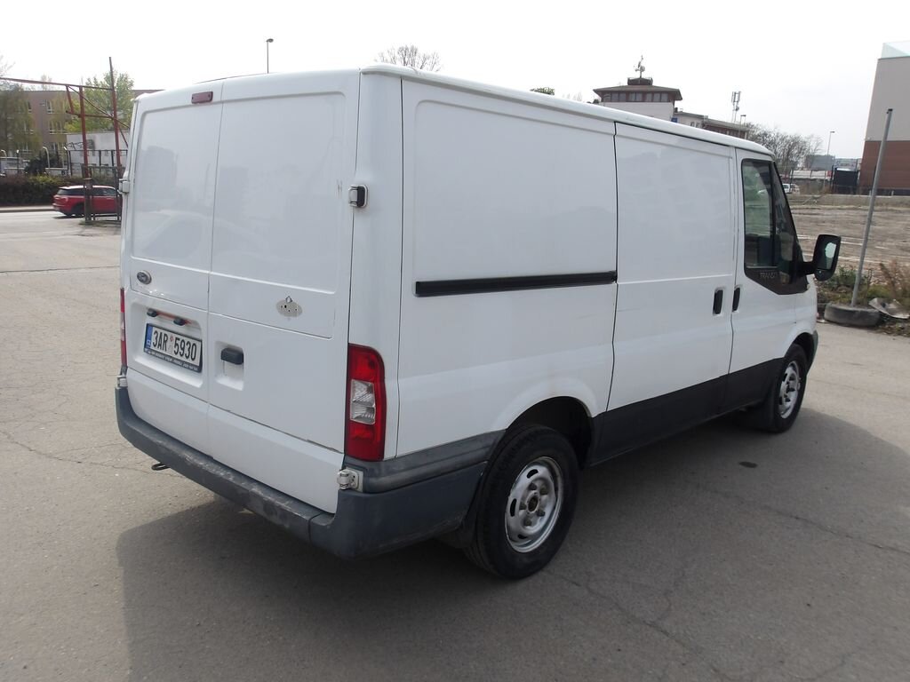 Ford Transit Skříň 2,2 l 63 kw