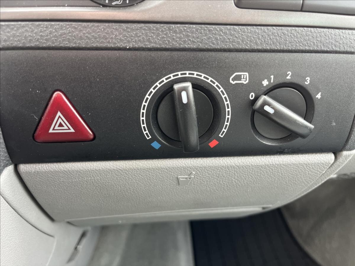 Volkswagen California VAN / Minibus 2,0 l 84 kw