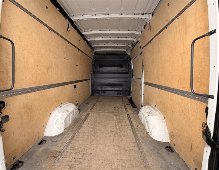 Volkswagen Crafter 17