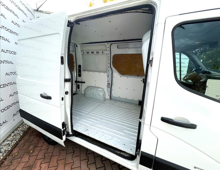 Renault Master Skříň 2,3 l 74 kw