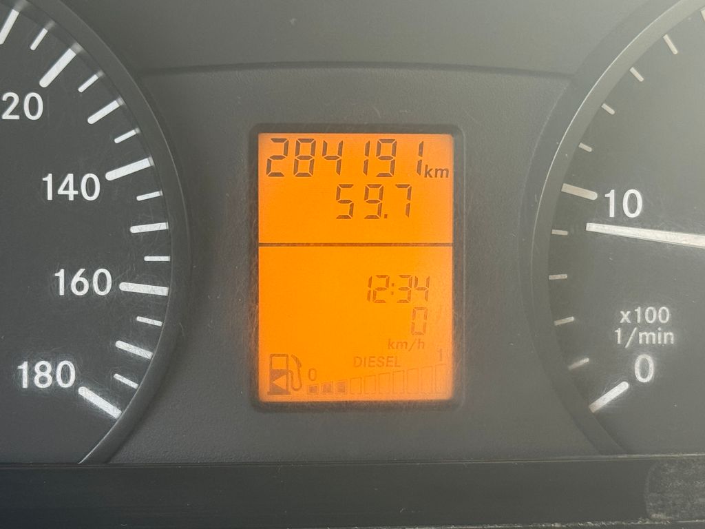 Mercedes-Benz Sprinter