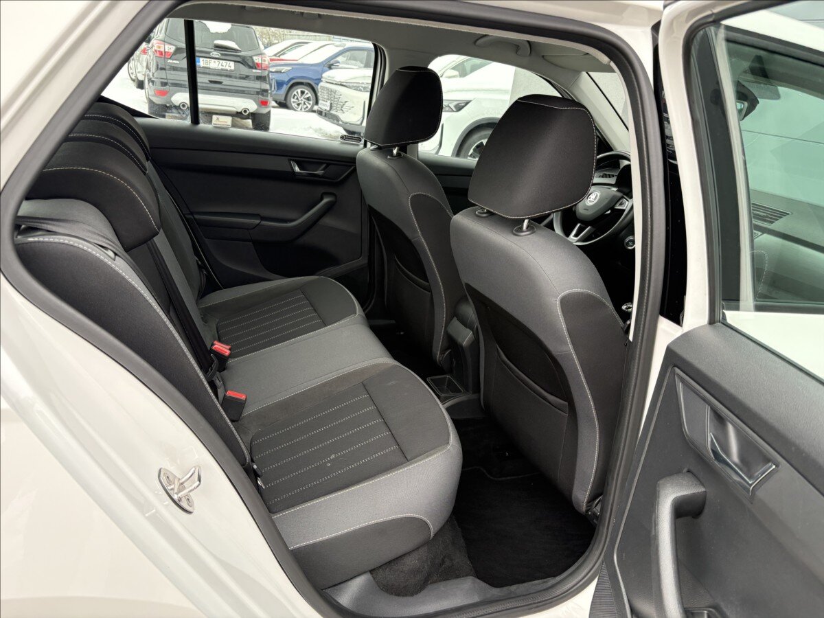 Škoda Fabia Hatchback 999,0 70 kw