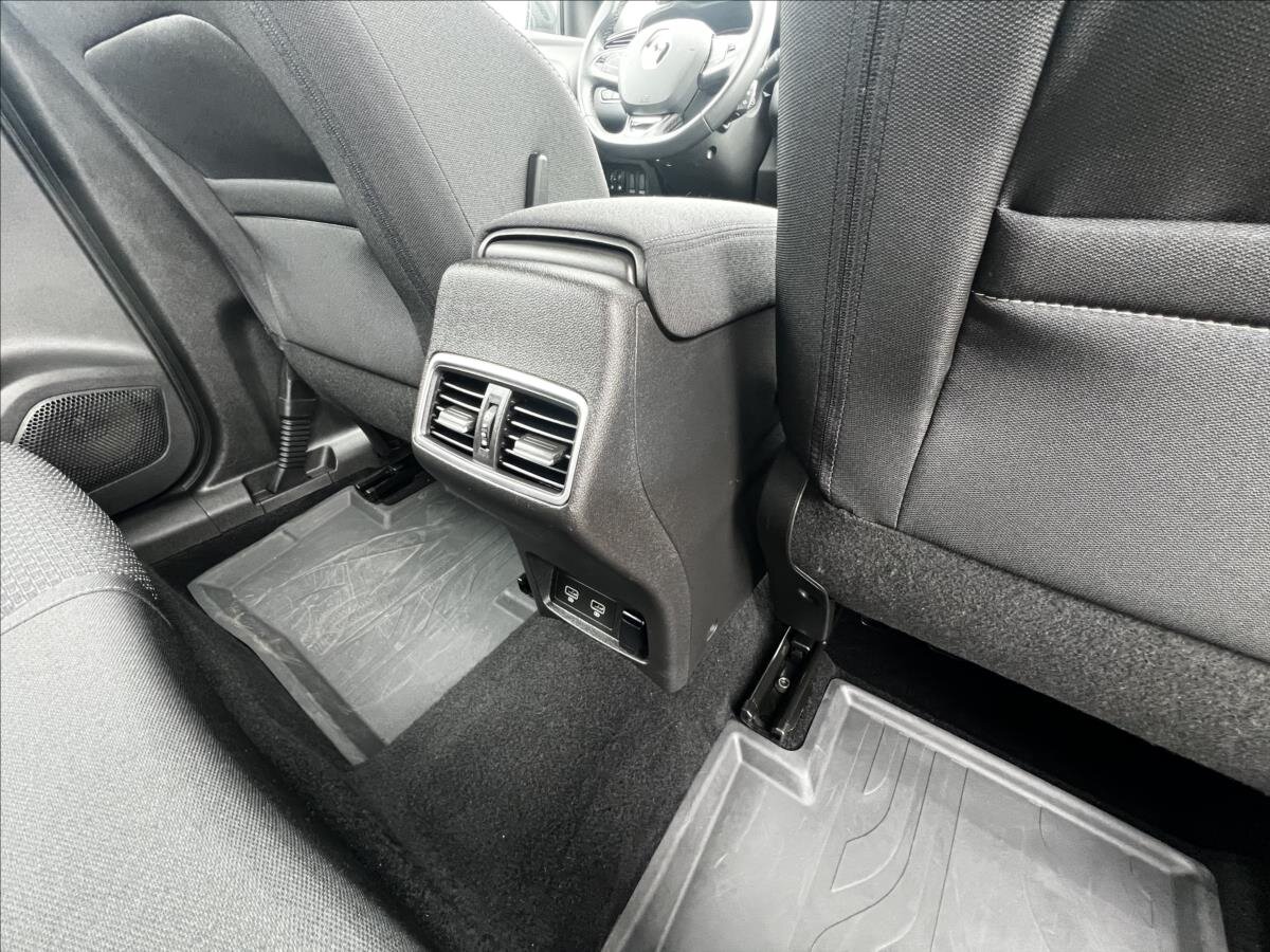 Renault Kadjar SUV 1,3 l 103 kw