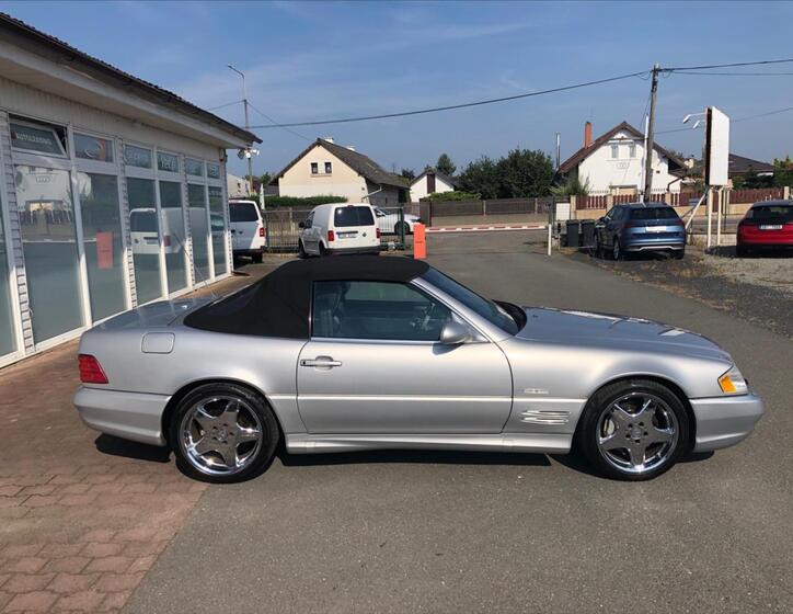Mercedes-Benz SL 2
