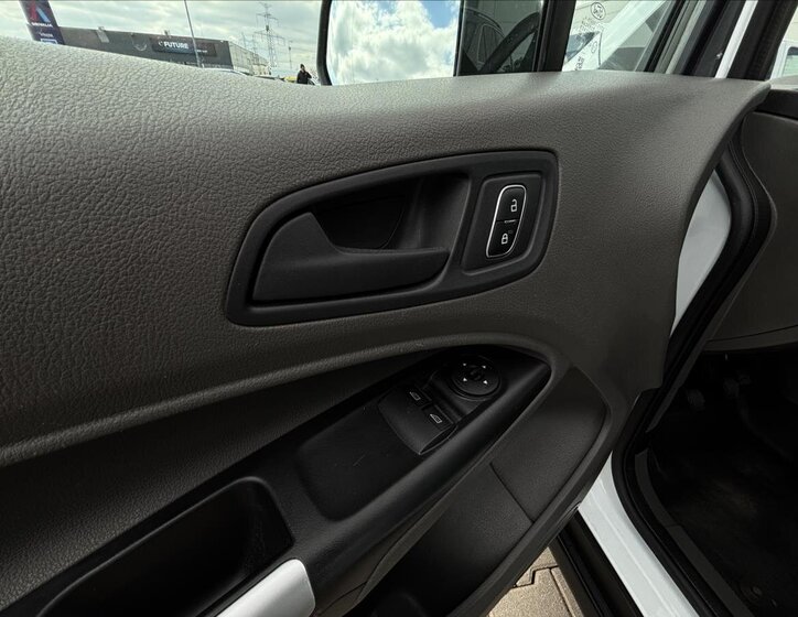 Ford Transit Connect Skříň 1,5 l 74 kw