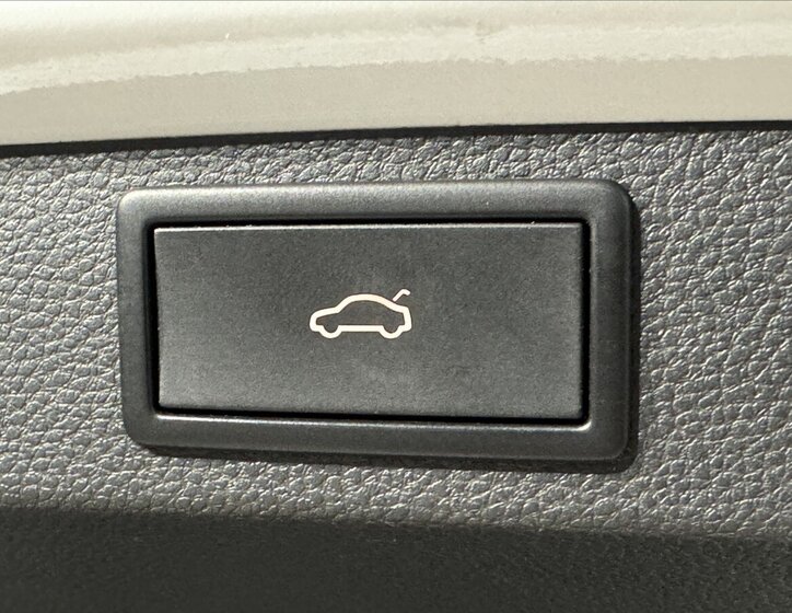 Škoda Karoq SUV / Terénní 2,0 l 110 kw