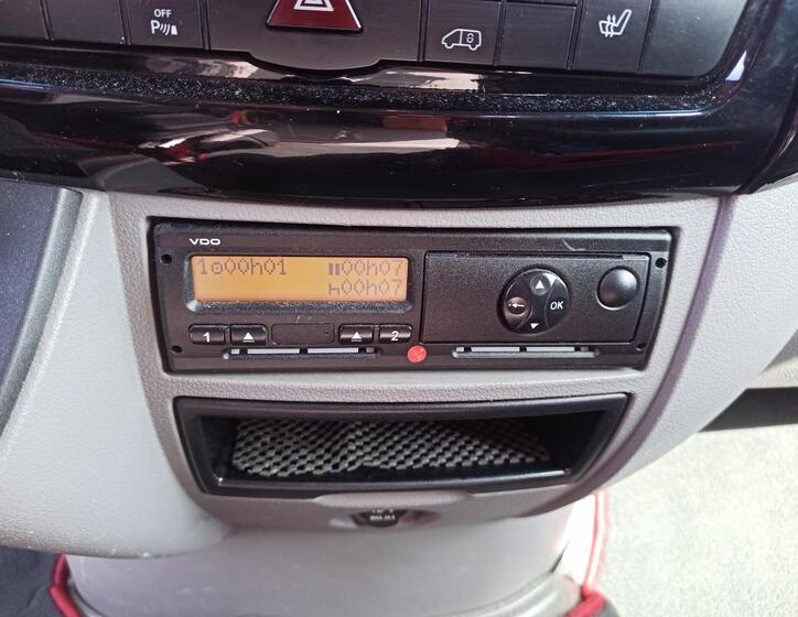 Mercedes-Benz Sprinter 18