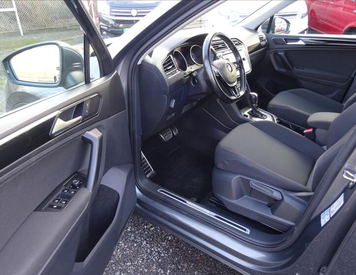 Volkswagen Tiguan 15