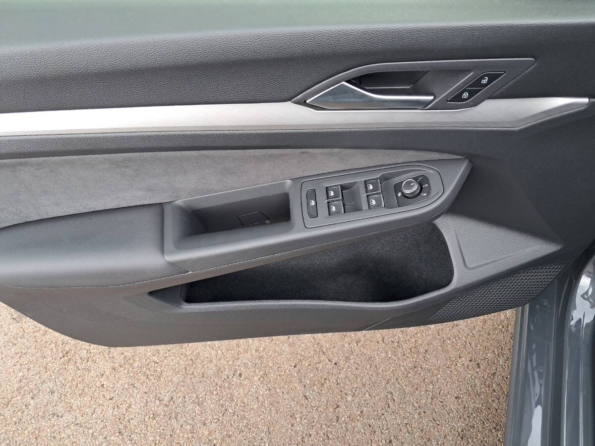 Volkswagen Golf Hatchback 999,0 81 kw