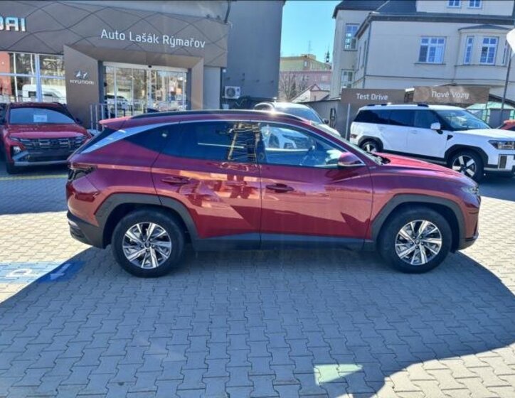 Hyundai Tucson SUV / Terénní 1,6 l 110 kw