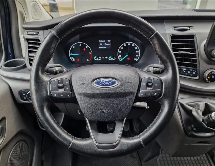 Ford Transit Custom 22