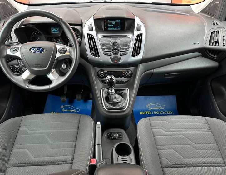 Ford Tourneo Connect 9