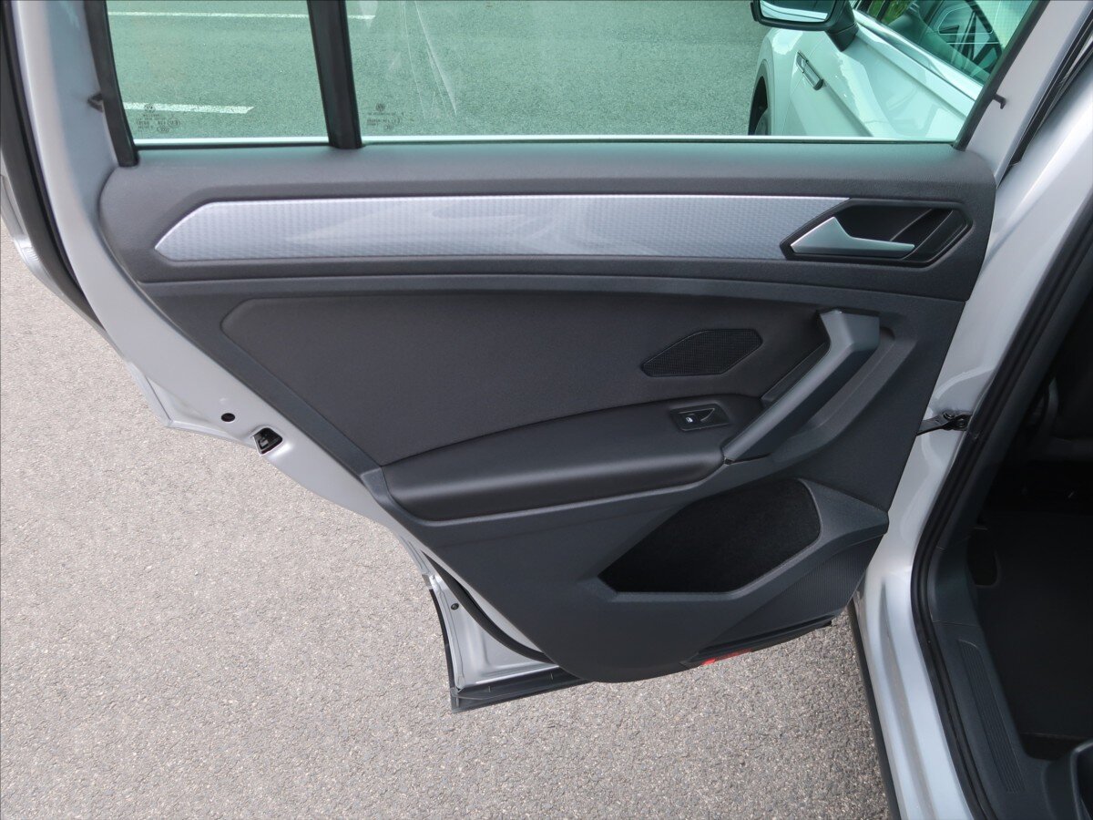 Volkswagen Tiguan Kombi 1,5 l 110 kw