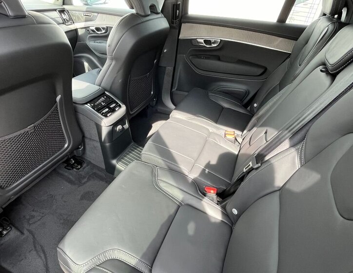 Volvo XC90 SUV 2,0 l 184 kw