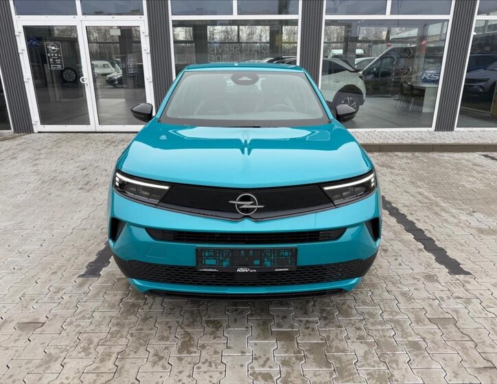 Opel Mokka SUV 1,2 l 100 kw