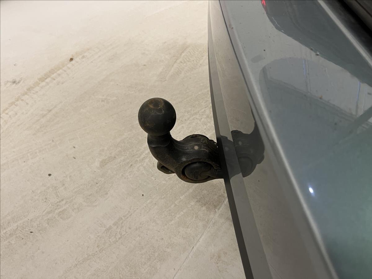 Škoda Superb Kombi 2,0 l 140 kw