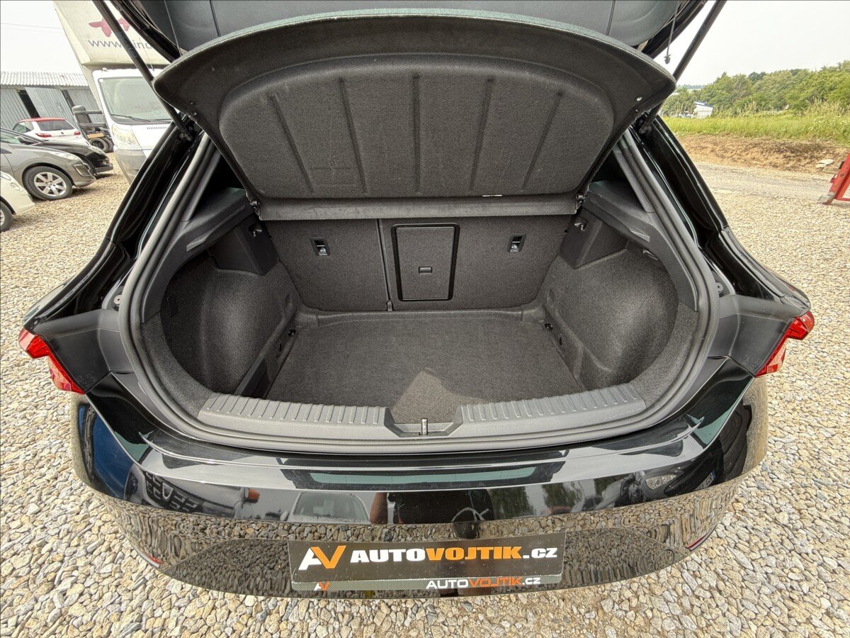 Seat Leon Hatchback 1,5 l 96 kw