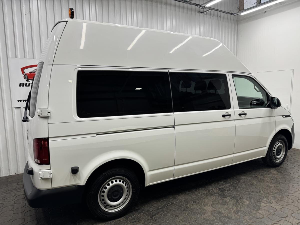 Volkswagen Transporter Kombi 2,0 l 81 kw