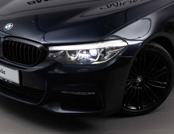 BMW Řada 5 7
