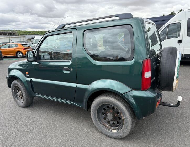 Suzuki Jimny 6